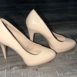 ELLE Women's Shoes, Nude/Cream Heels, Size 7 1/2